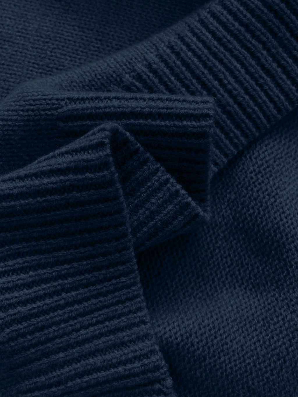 Céline | Chic Neule Pitkällä Pitkällä Hihalla, Kashmirin Tuntu