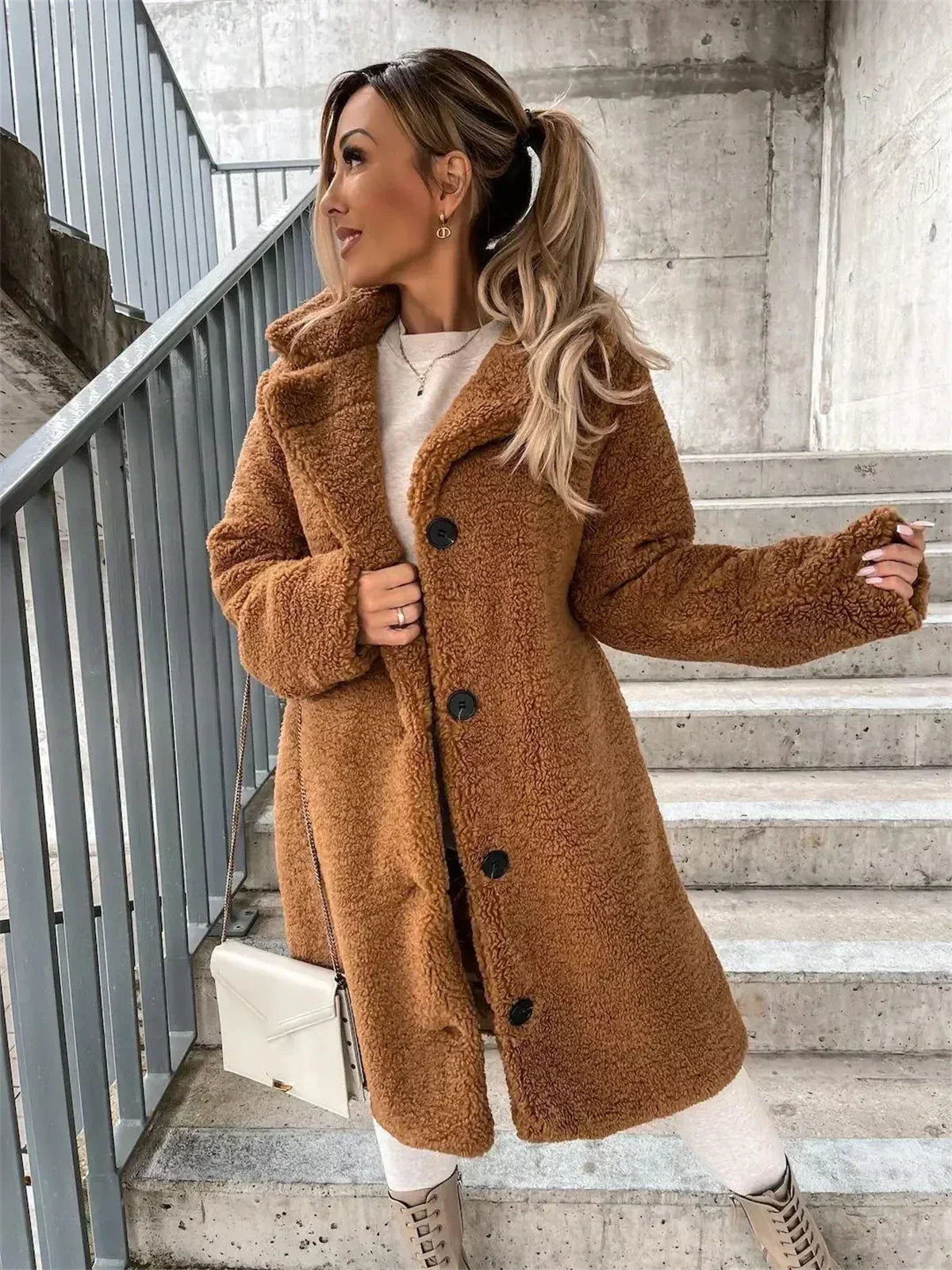 JESSICA | Pehmeä Teddy-takki