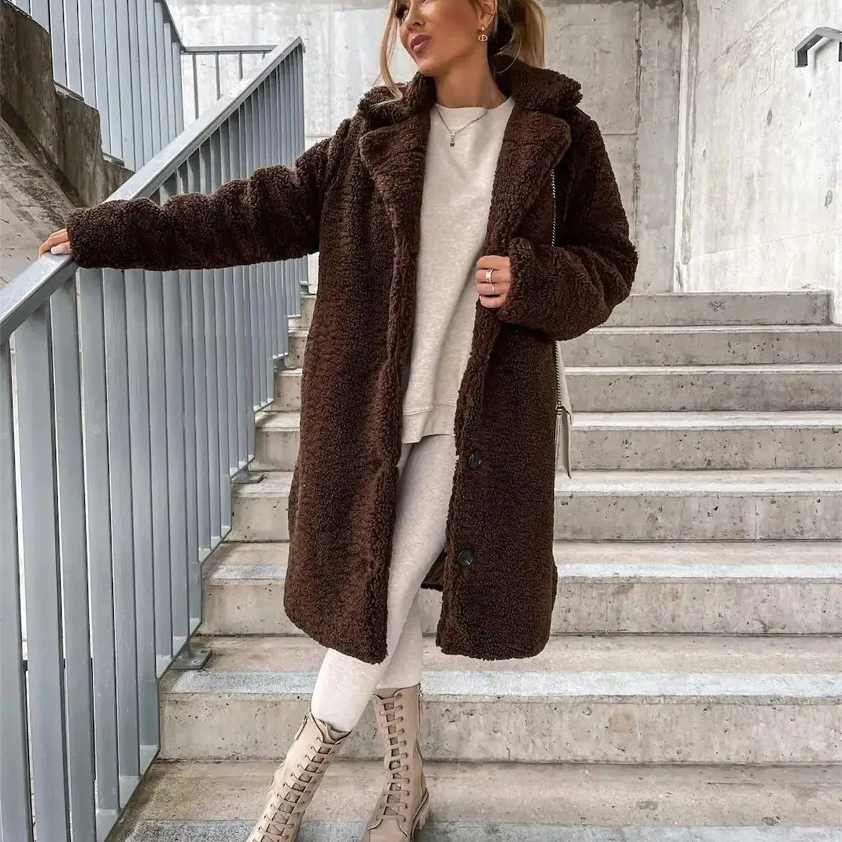 JESSICA | Pehmeä Teddy-takki